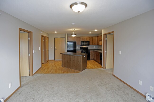 2HAB, 2BA - 921 ft² - Avon Estates