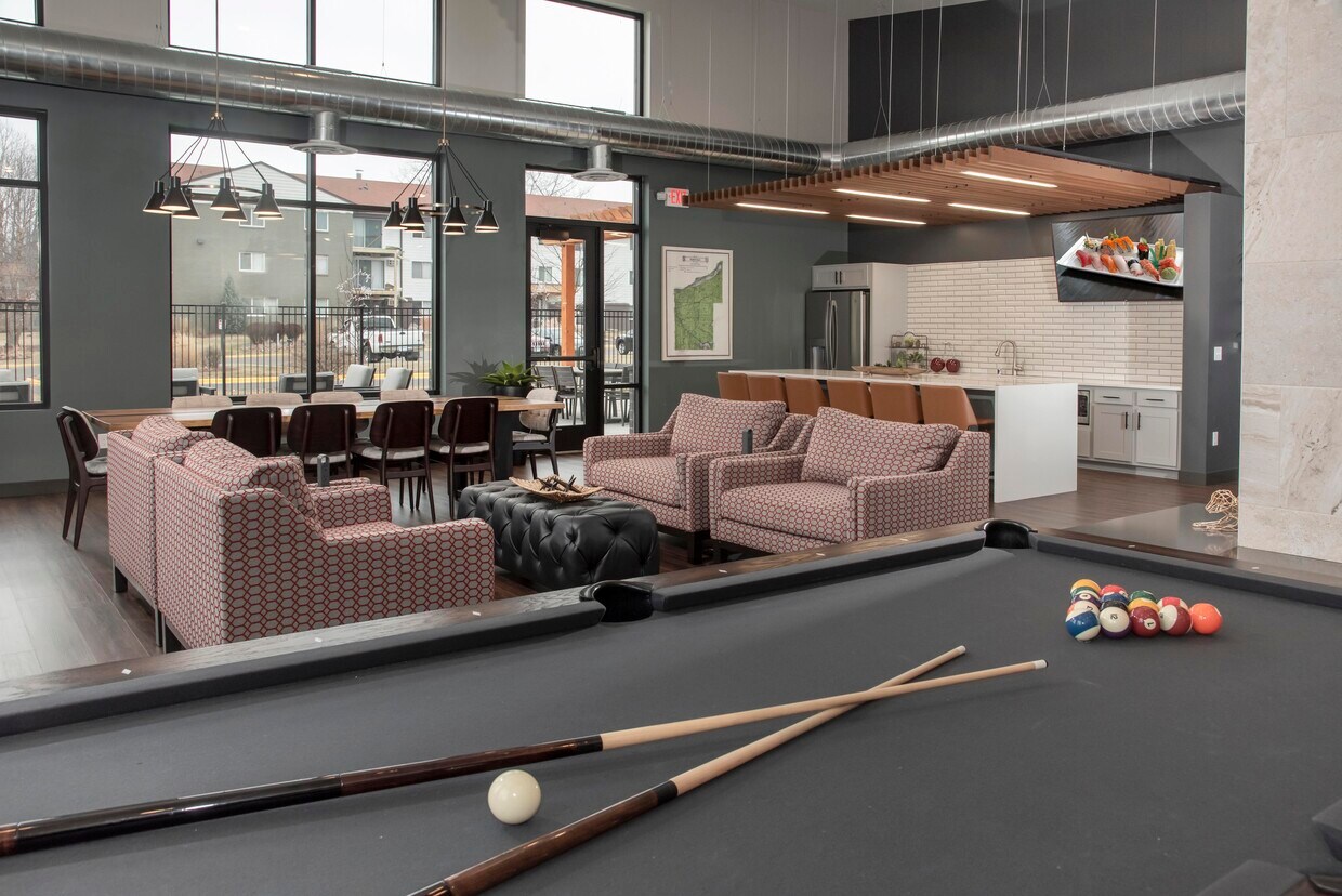 Connelly On Eleven Apartments 2003 E 121st St Burnsville, MN