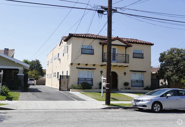 Building - 616 E Lomita Ave