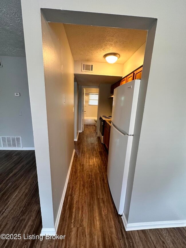 Building Photo - 3422 Shagbark Rd