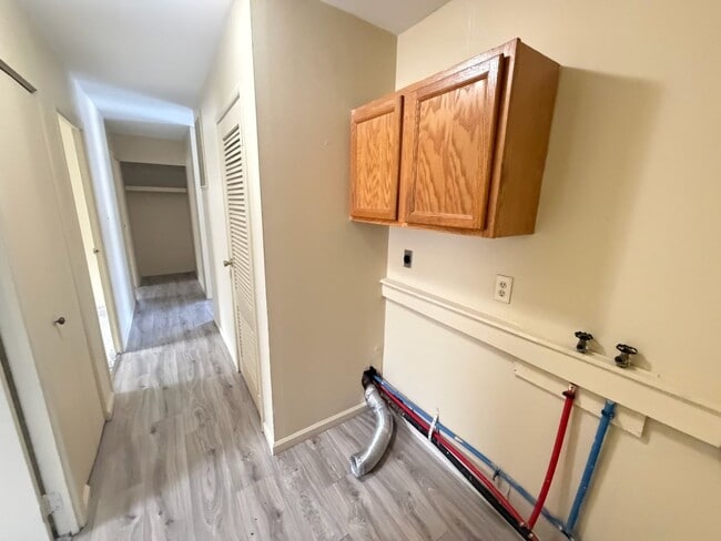 Foto del edificio - 2015 Southwood Dr