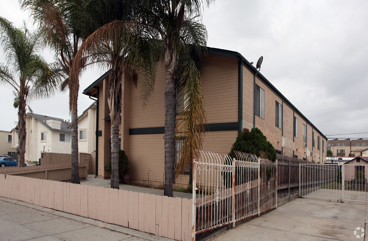 Foto del edificio - 4068 44th St