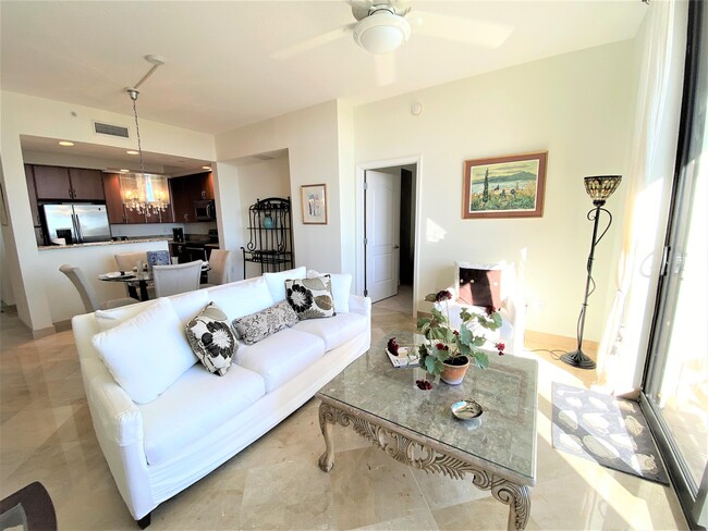 Foto del edificio - 801 S Olive Ave