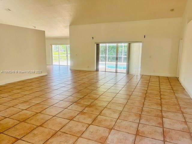 Foto del edificio - 16373 NW 16th St