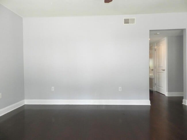 Foto del edificio - 6602 Bellaire Dr