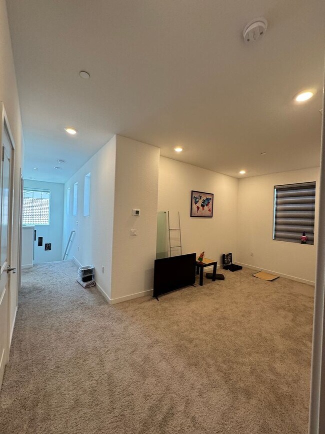 Foto del edificio - 1030 Shearwater Rd