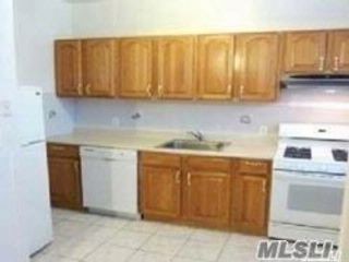 Foto principal - 25-71-71 Steinway St