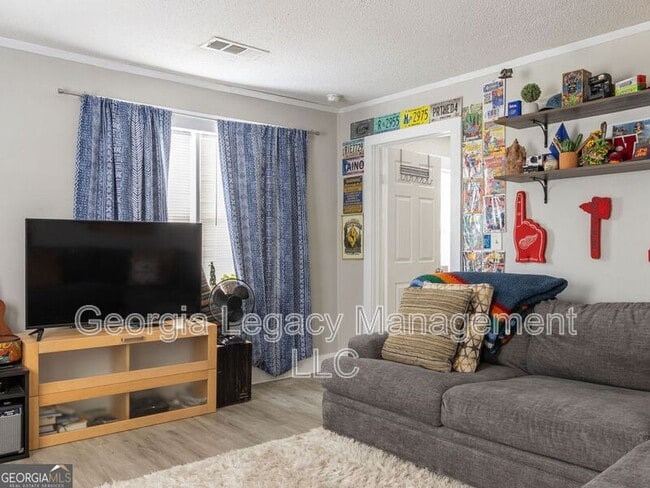 Photo - 90 M.L.K. Jr Dr House