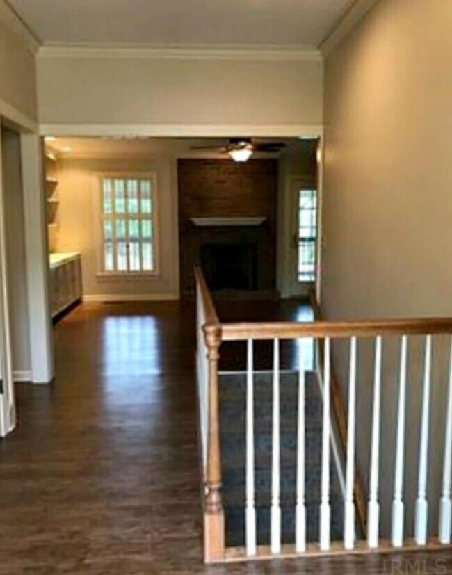 Foto del edificio - 5711 Ironwood Dr