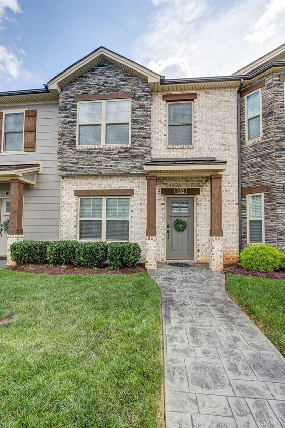 Primary Photo - 3 Bedroom Home in Campbell County