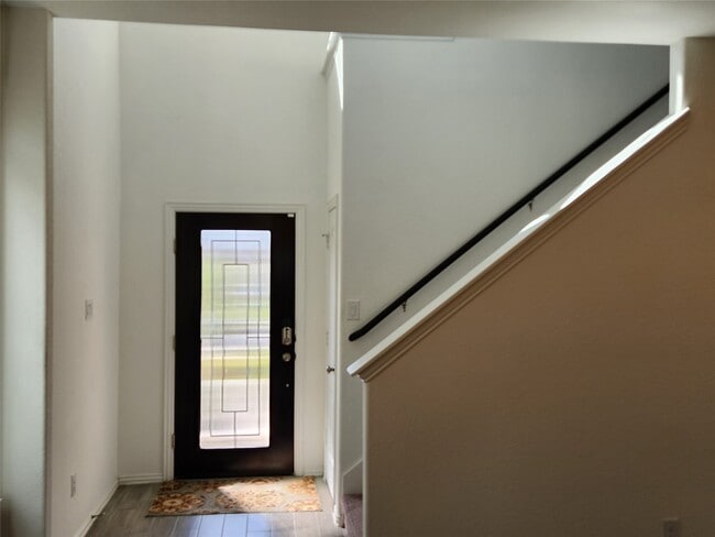 Building Photo - 31322 Whitfield Ct