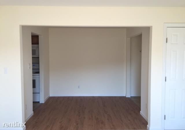 Building Photo - 2 br, 1 bath Apartment - 2211 Route 60