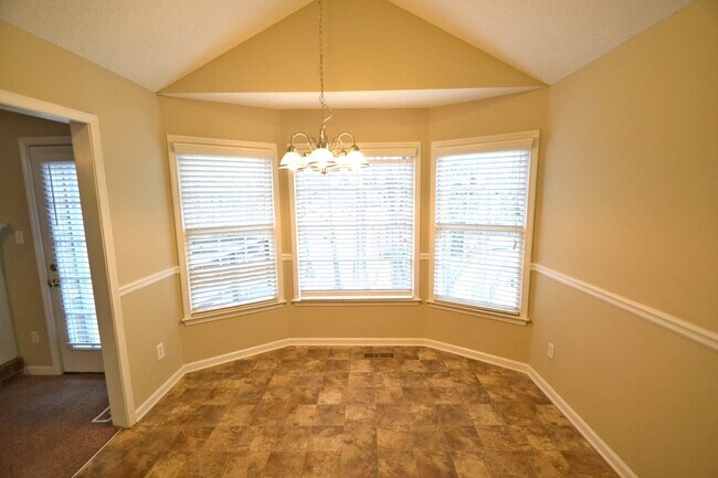 Building Photo - 3620 Spring Meadow Ct