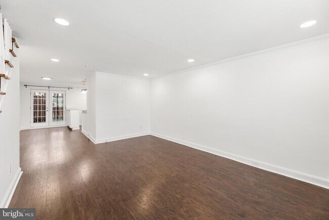 Foto del edificio - 1451 West End Dr