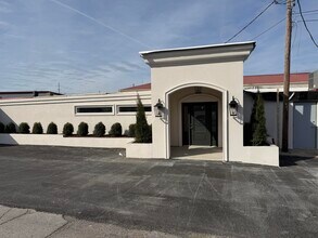 Building Photo - 265 Trunk St NE