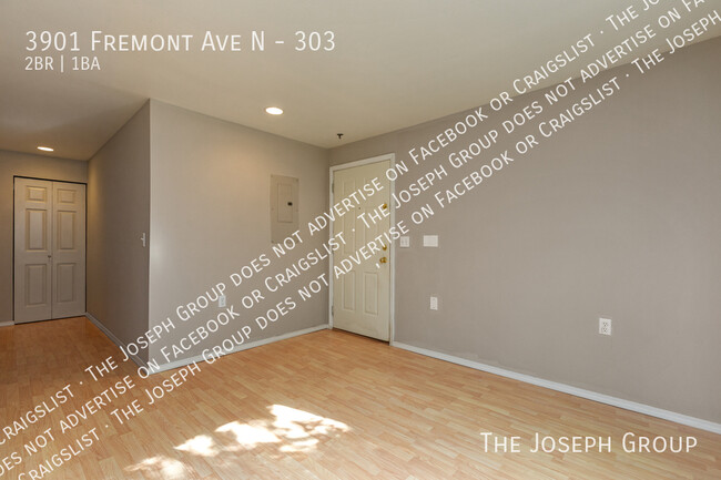 Building Photo - 3901 Fremont Ave N