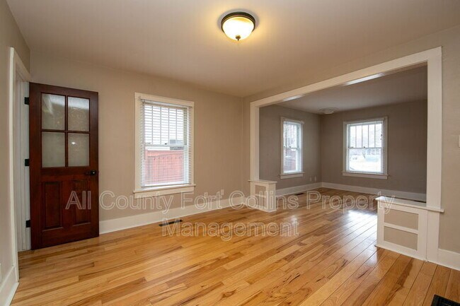 Building Photo - 332 Edwards St