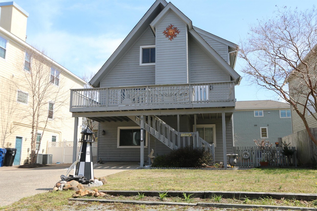 Foto principal - 628 Surfside Ave