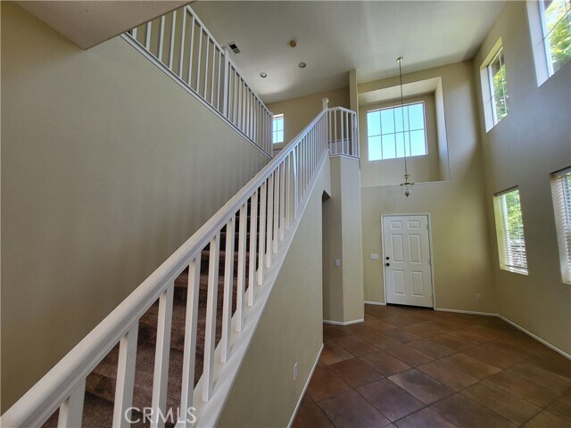 Foto del edificio - 42135 Chestnut Dr