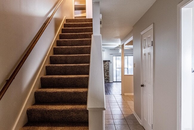 Building Photo - 34 Edgehill Cove