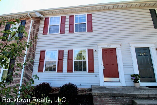 Building Photo - 2 br, 1.5 bath House - 2357 Breckenridge C...