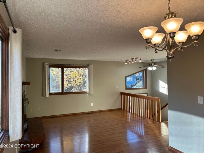 Foto del edificio - 12245 Winter Pk Pl