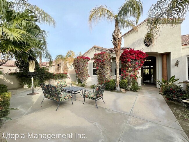 Foto del edificio - 3 br, 3.5 bath House - 37 Calle Del Norte