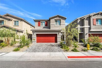 Building Photo - 3426 La Cura Ave