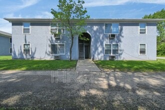 Building Photo - 2595 Red Rock Blvd