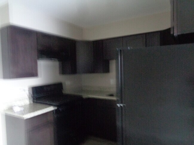Foto del edificio - 5740 108th St