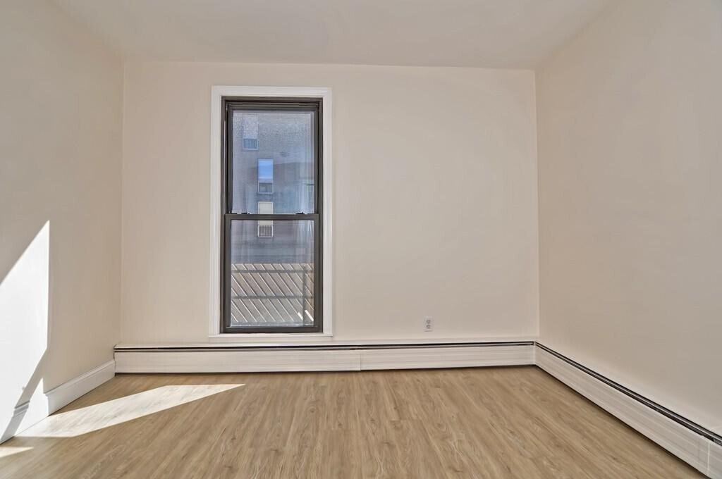 Foto del edificio - 10 Juniper St