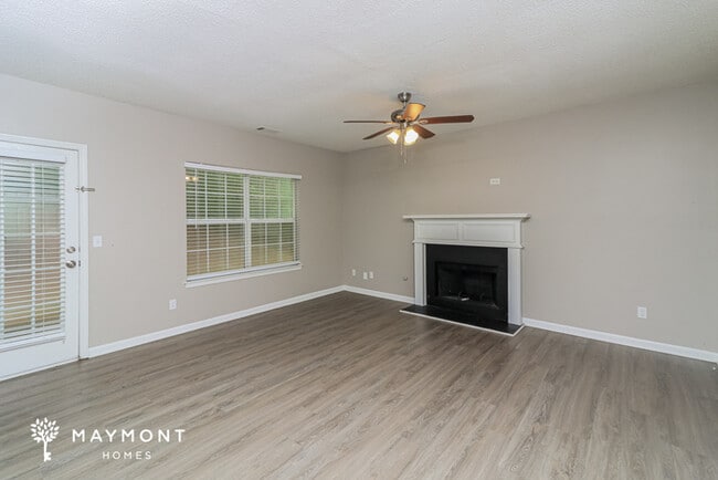 Building Photo - 4140 Clarks Tr