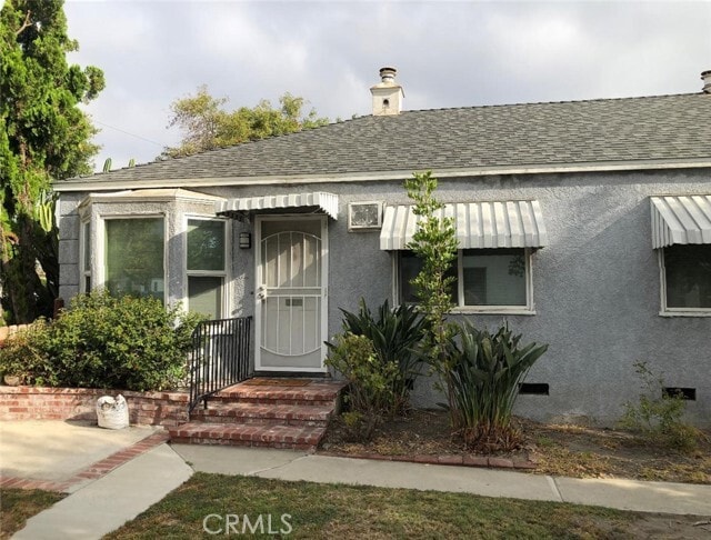 Building Photo - 1328 N Buena Vista St