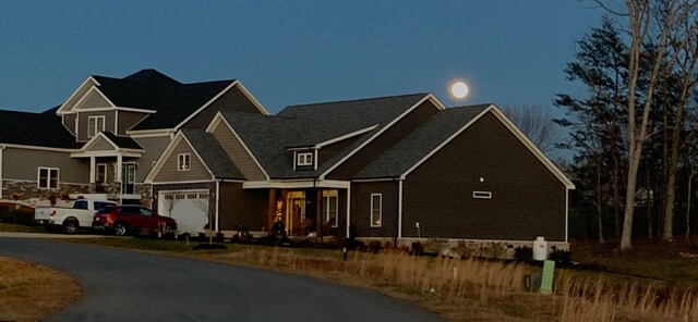 Foto del edificio - 42 Beech Tree Ln