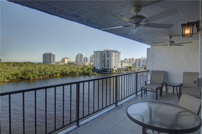 Foto del edificio - 936 Intracoastal Dr