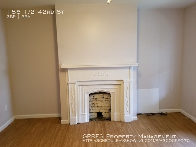 Building Photo - 185 1/2 42nd St