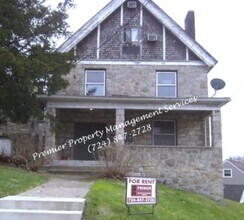 Building Photo - 401 Jackson St