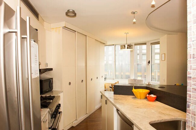 Foto del edificio - 275 Greenwich St