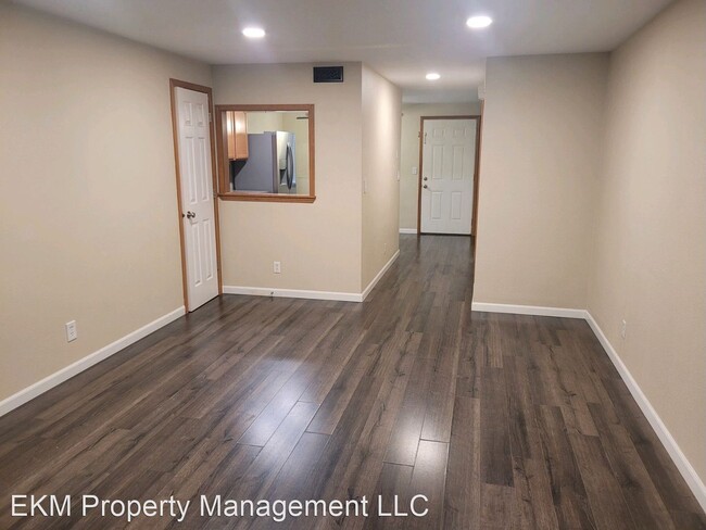 Foto del edificio - 2 br, 1.5 bath House - 675 32nd Street Unit 1