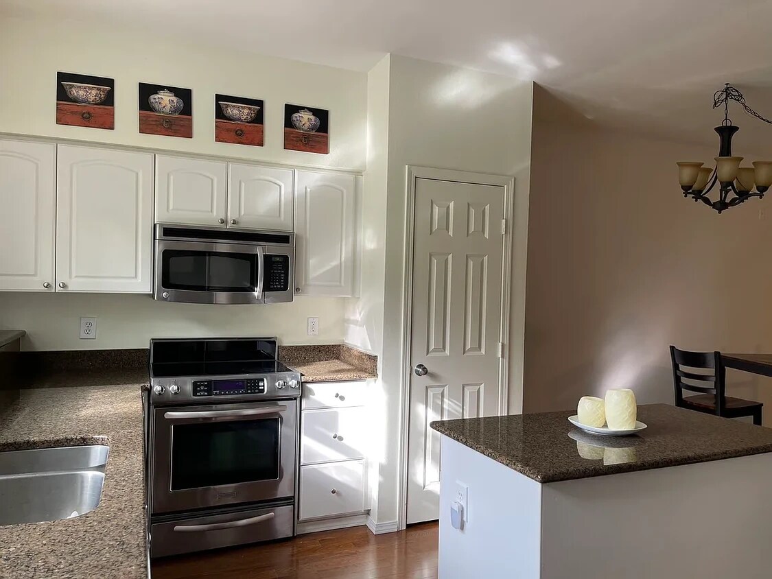Foto principal - 3116 164th St SW
