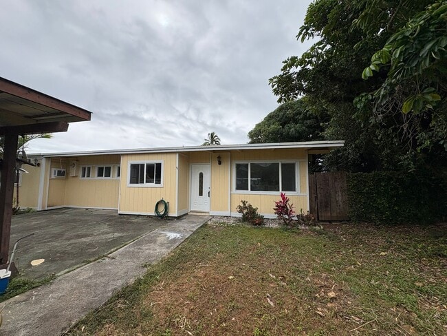 Building Photo - Rare 5 bedroom, 3 bath PET FRIENDLY HOUSE in KAILUA!