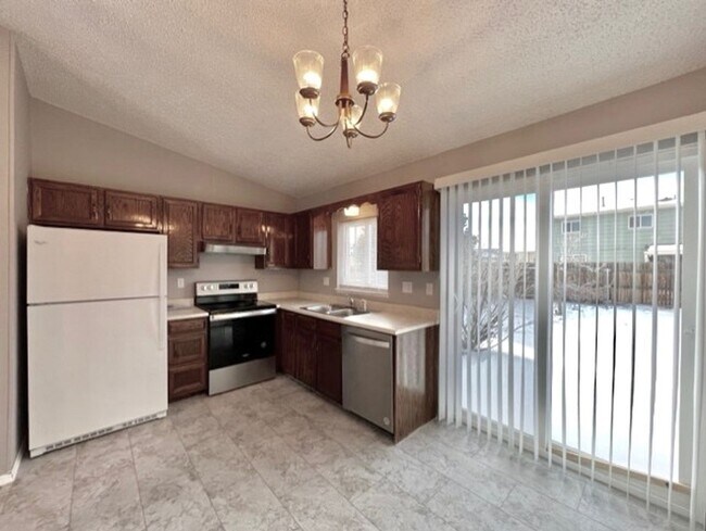 Foto del edificio - 3 Bedroom 1.5 Bath Home in Briargate with ...