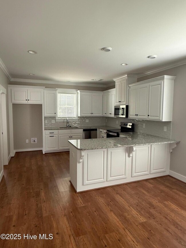 Foto del edificio - 3107 Brentwood Dr N