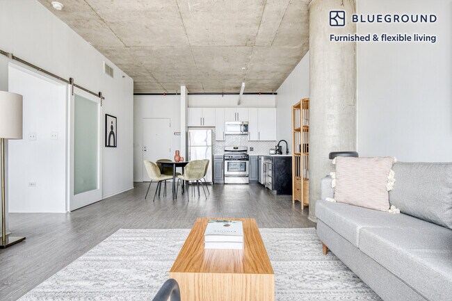 Foto del edificio - 1401 S State St