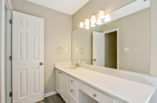 Building Photo - 1367 Swift Creek Ln