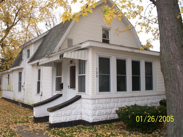 Primary Photo - 108 Jones St