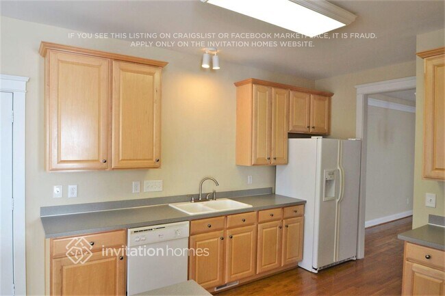 Building Photo - 7706 Red Oaks Trail