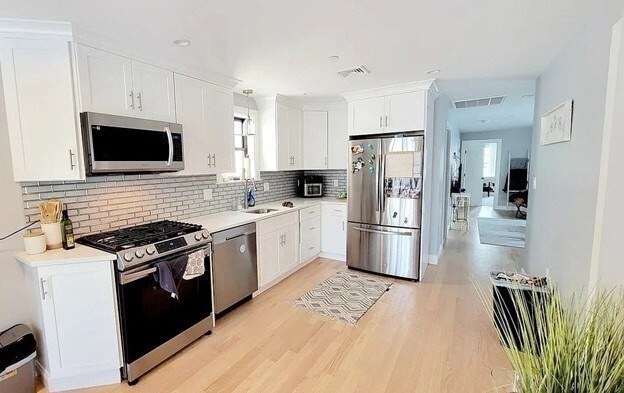 Photo - 158 Lexington St Apartment