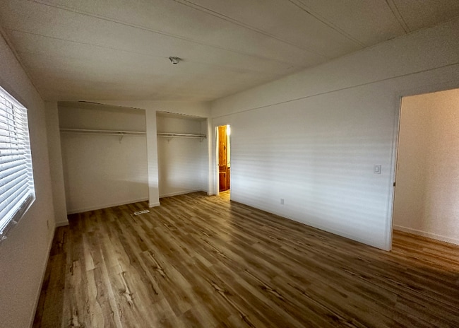 Foto del edificio - 1780 Cyprus Ln