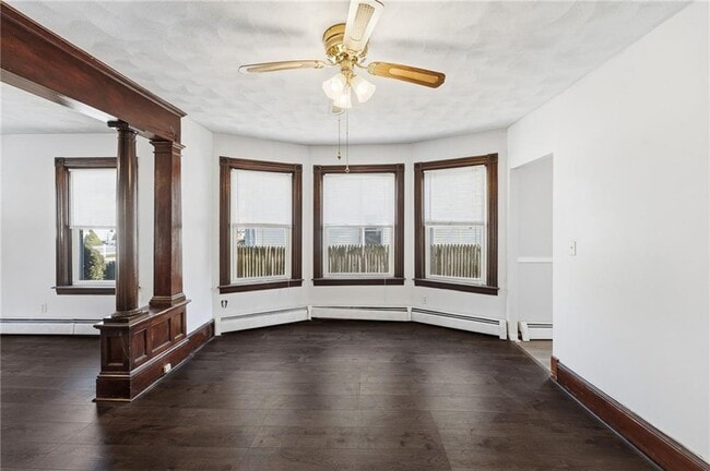 Foto del edificio - 93 Oakland Ave